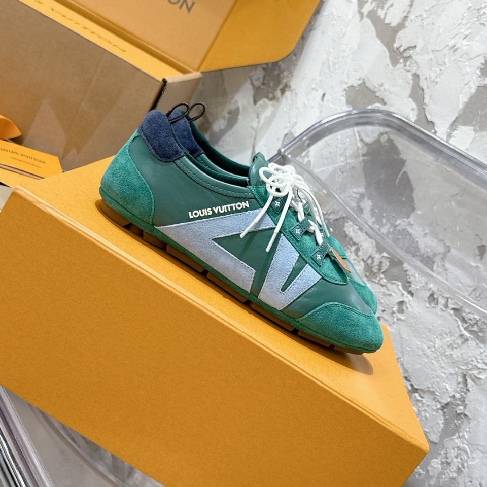 Louis Vuitton 1AHNDY
Giày LV Sneakerina (N1)-duoc-ban-tai-Hvip Shoes and Clothes