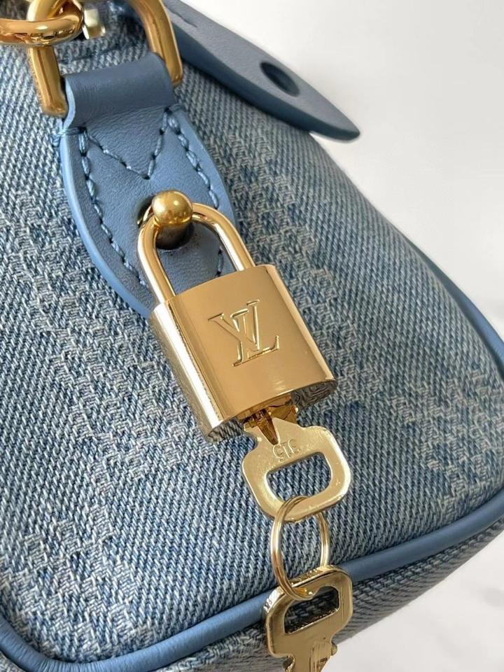 Louis Vuitton N00208
Túi Speedy 18 Bandoulière 12 x 10 x 18cm Lv1 Sao chép-duoc-ban-tai-Hvip Bags and Accessories