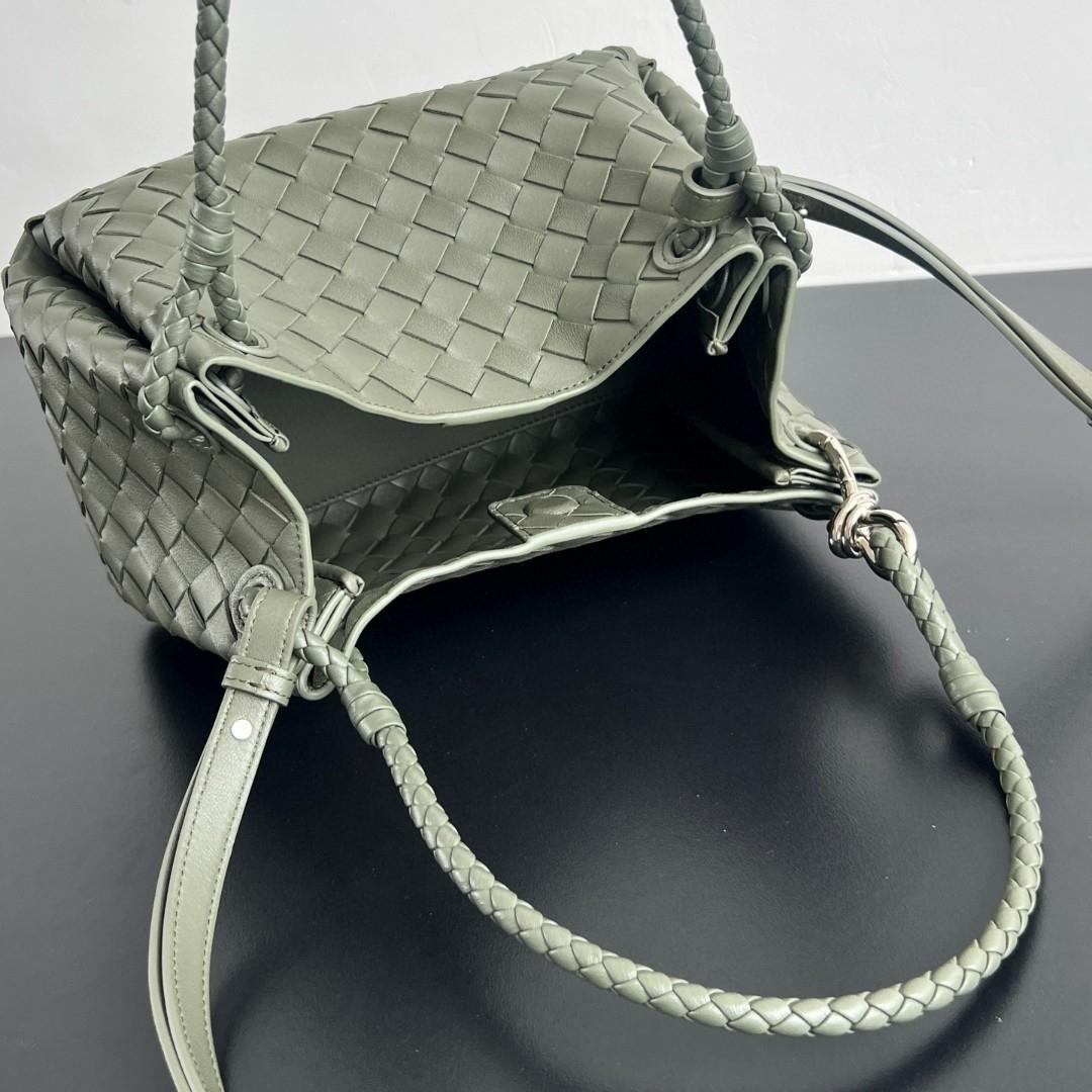 Bottega Veneta medium Parachute Pickle 835921 29.5X18.5X17.5cm-duoc-ban-tai-Hvip Bags and Accessories