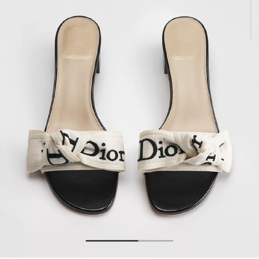 Dior J'Adior Heeled Slide Embroidered Cotton-duoc-ban-tai-Hvip Shoes and Clothes