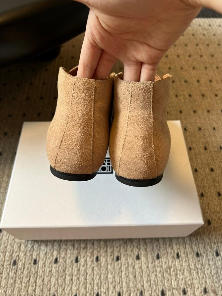 Toteme Loafer boots beige 244-WAS0162 (1)-duoc-ban-tai-Hvip Shoes and Clothes