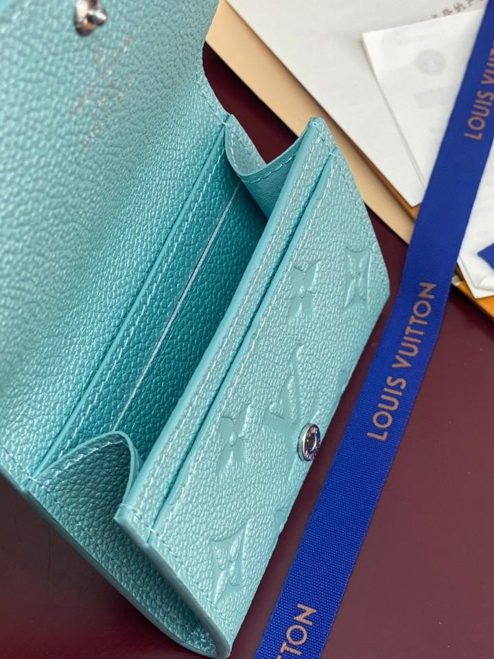 Louis Vuitton M12177
Business Card Holder blue-duoc-ban-tai-Hvip Bags and Accessories