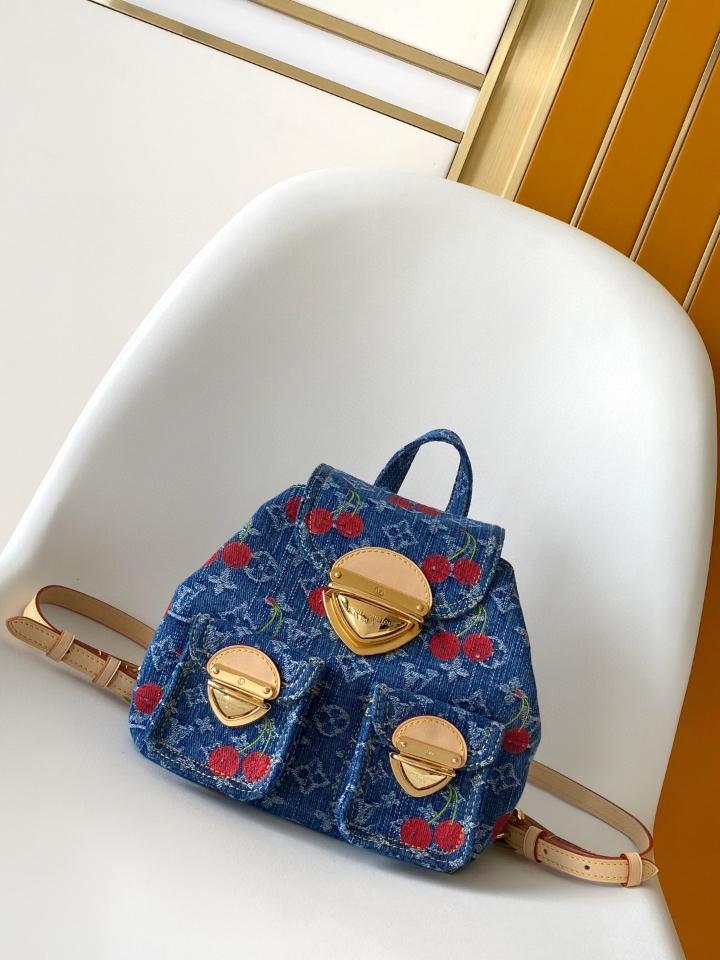 Louis Vuitton M13679
Ba Lô Venice NM LV x TM 24 x26 x7 CM (1)-duoc-ban-tai-Hvip Bags and Accessories