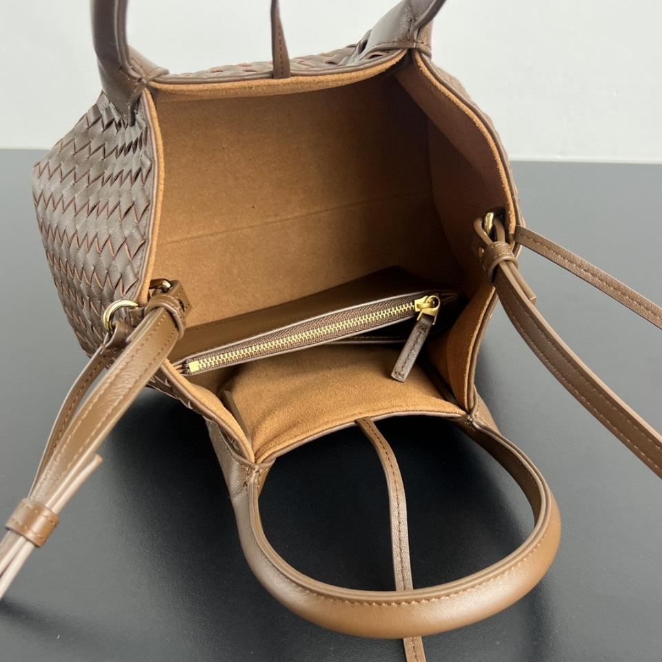Bottega Veneta 
Small Pinacoteca Nocciola/amber 819004 15*24*12cm-duoc-ban-tai-Hvip Bags and Accessories