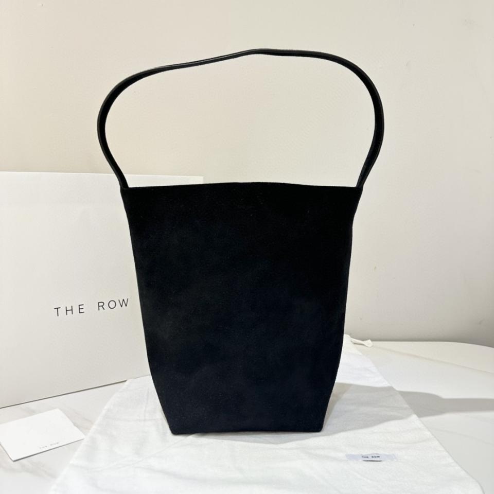 THE ROW
Medium N/S Park suede tote bag black 30X28X15.5cm -duoc-ban-tai-Hvip Bags and Accessories
