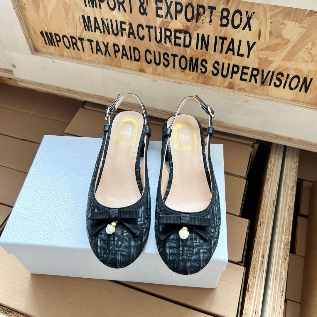 Dior Ballet Slingback PumpCotton Embroidered with Deep Blue Dior Oblique Motif-duoc-ban-tai-Hvip Shoes and Clothes