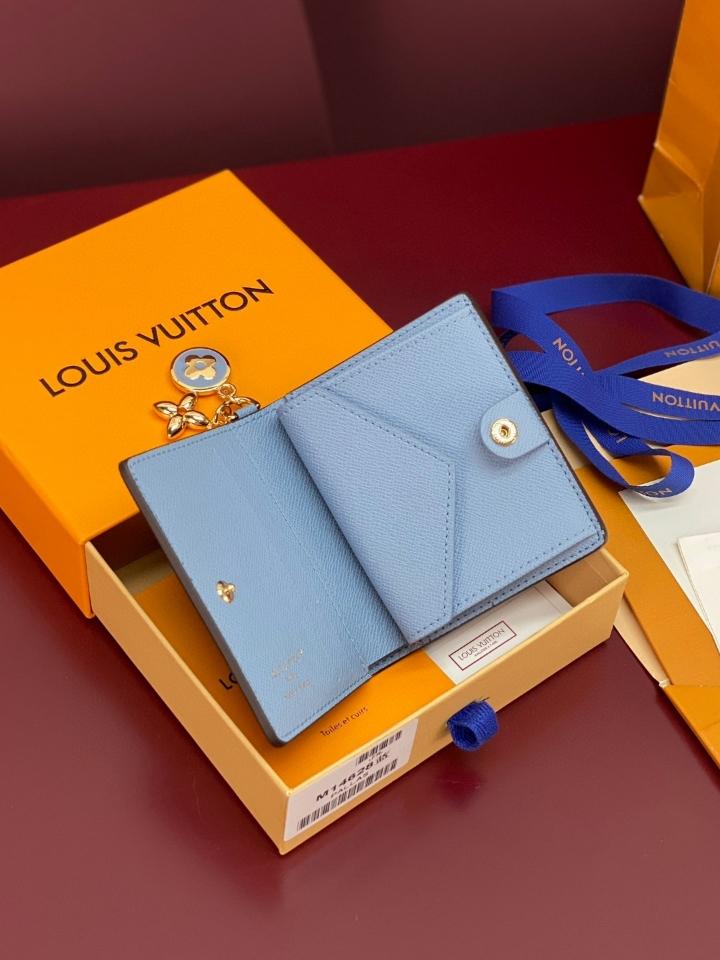 Louis Vuitton M14613
Ví LV Charms 9x10x2.5cm-duoc-ban-tai-Hvip Bags and Accessories