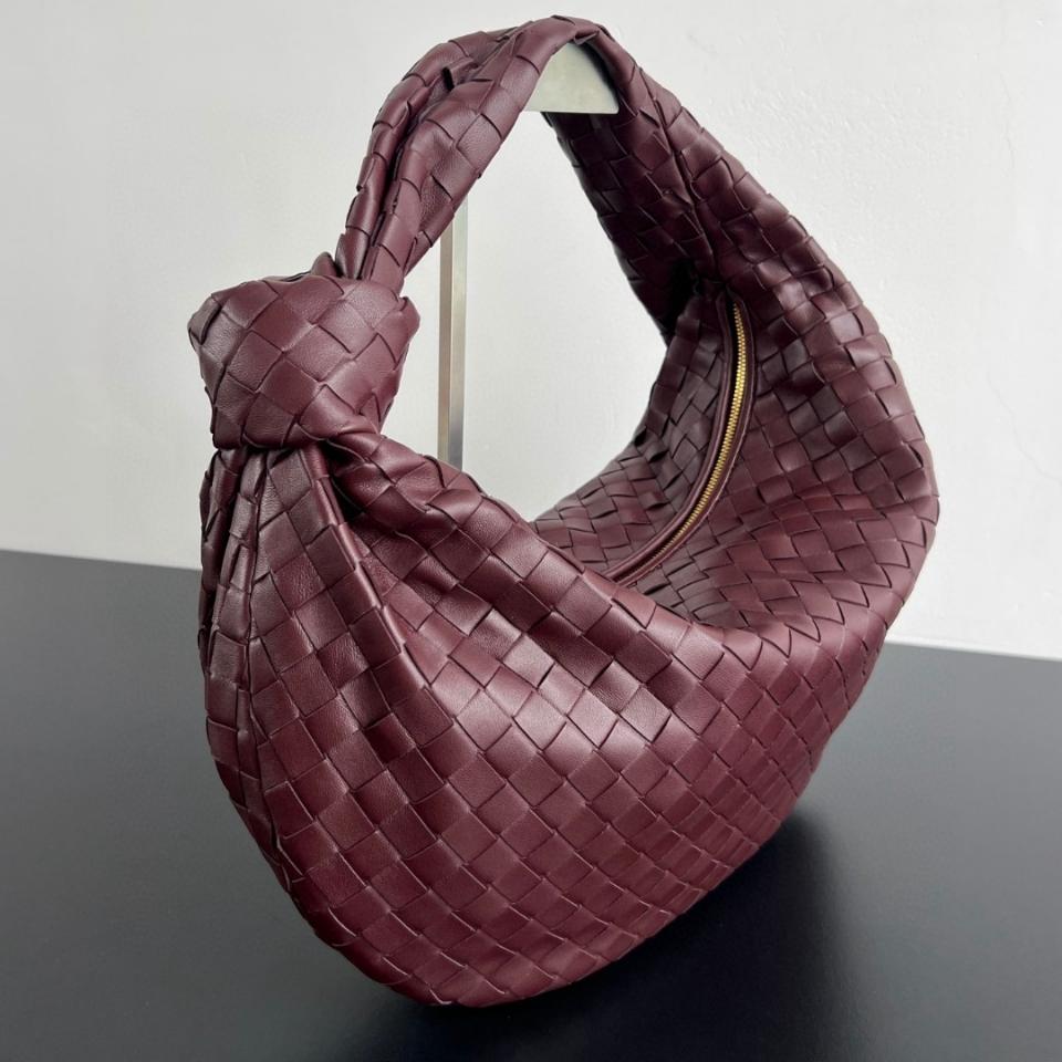 Bottega Veneta Jodie Deep mahogany 600261 48x40x16cm-duoc-ban-tai-Hvip Bags and Accessories