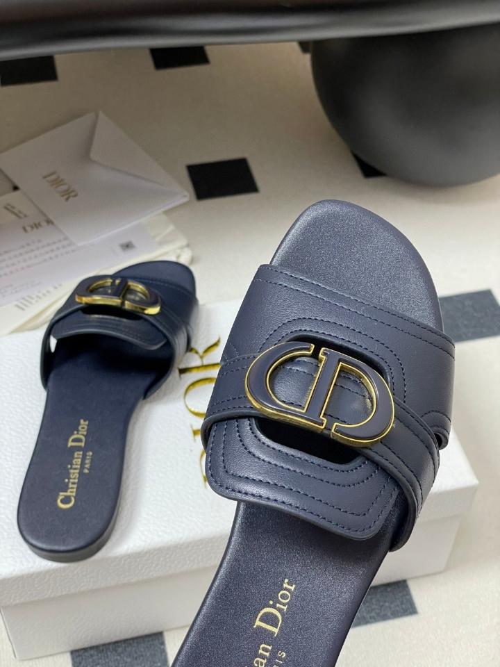 DIOR 30 Montaigne Slide
Navy blue Calfskin
 KCO373CFY (2)-duoc-ban-tai-Hvip Shoes and Clothes