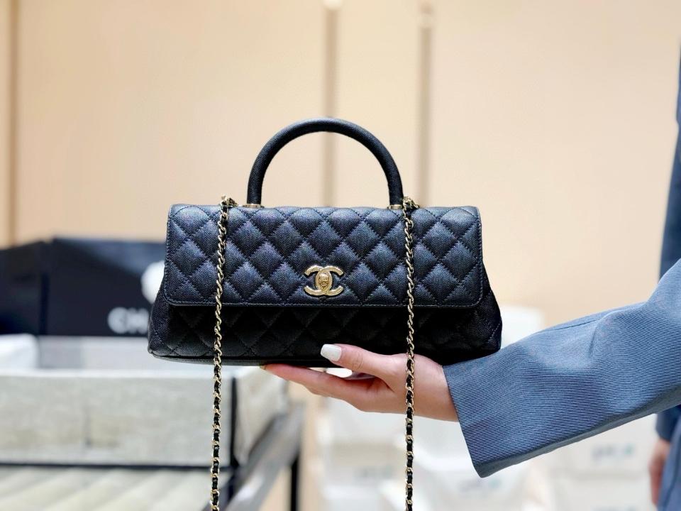 Chanel Maxi Flap Bag with Top Handle
Grained calfskin& Gold-Tone Metal 
Black AS6091 31×12×7cm-duoc-ban-tai-Hvip Bags and Accessories