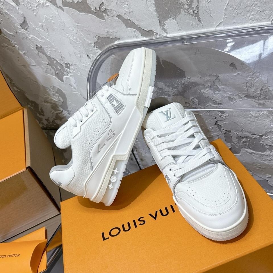 Louis Vuitton 1A8WAX
LV Trainer Sneaker (n1)-duoc-ban-tai-Hvip Shoes and Clothes