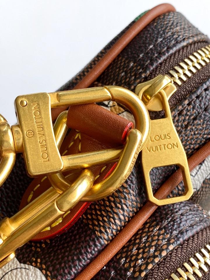 Louis Vuitton M14016
Túi Nil 25cmx17.5 x11cm-duoc-ban-tai-Hvip Bags and Accessories