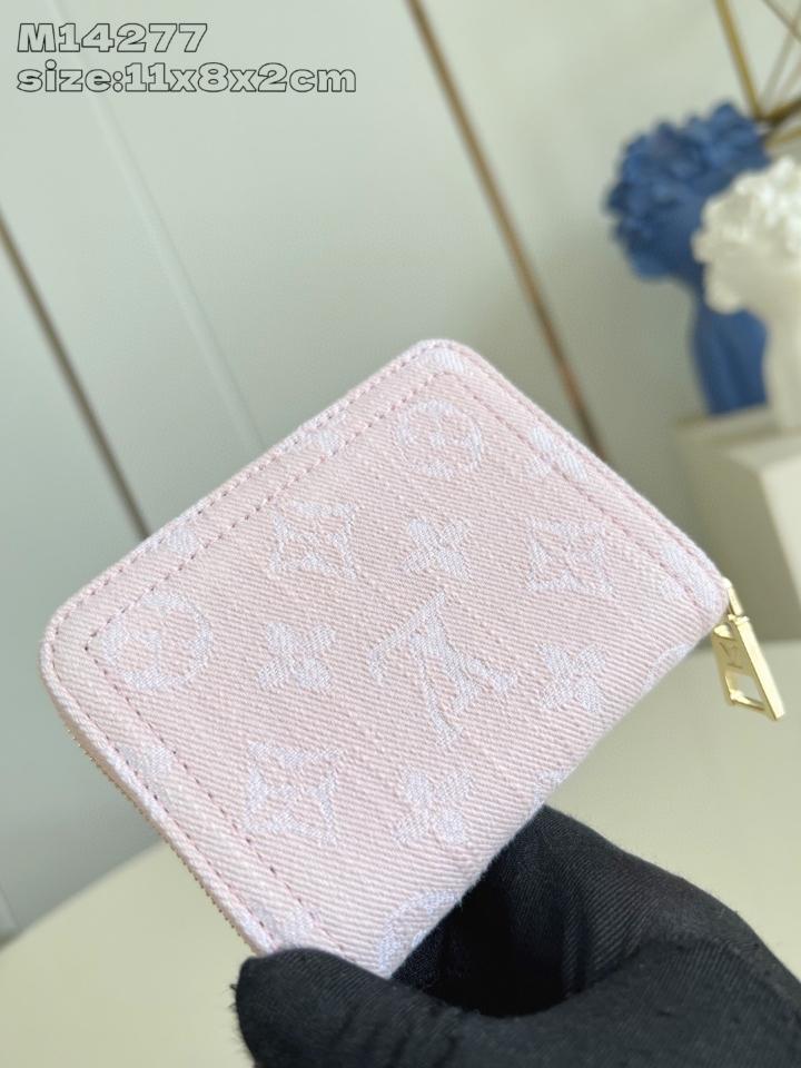 Louis Vuitton M14277
Ví Zippy Coin Monogram Denim  pink-duoc-ban-tai-Hvip Bags and Accessories