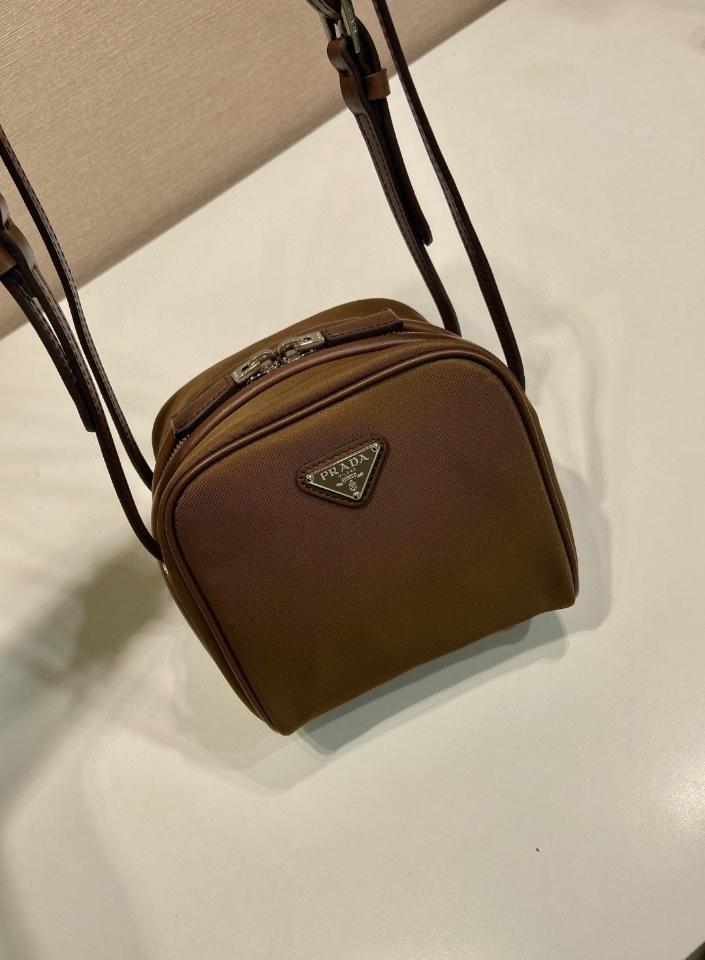 Prada Re-Nylon small bag 1BC248 brown  14cmx11cm-duoc-ban-tai-Hvip Bags and Accessories
