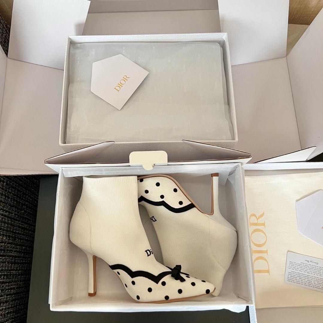 Dior Dway boots cotton Embroidered ankle socks -duoc-ban-tai-Hvip Shoes and Clothes