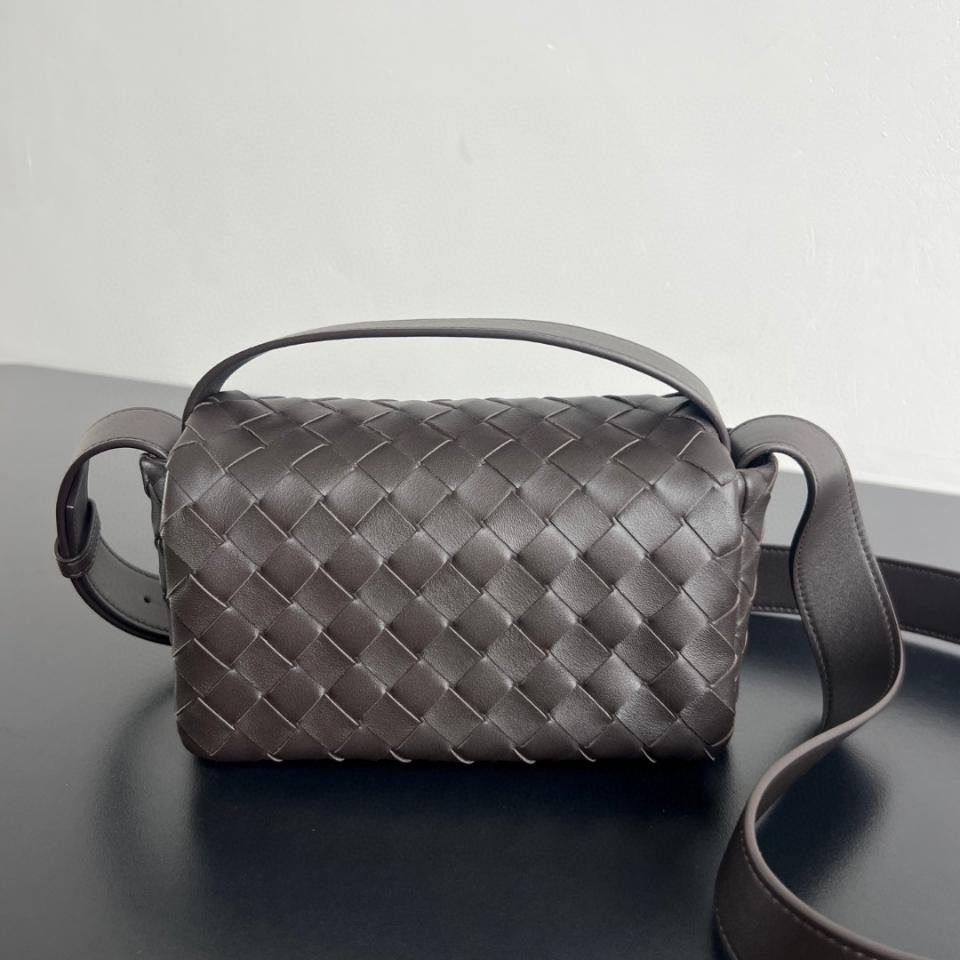 Bottega Veneta Intrecciato Mini Bag With Flap Fondant 857931 20x12x6.5cm-duoc-ban-tai-Hvip Bags and Accessories