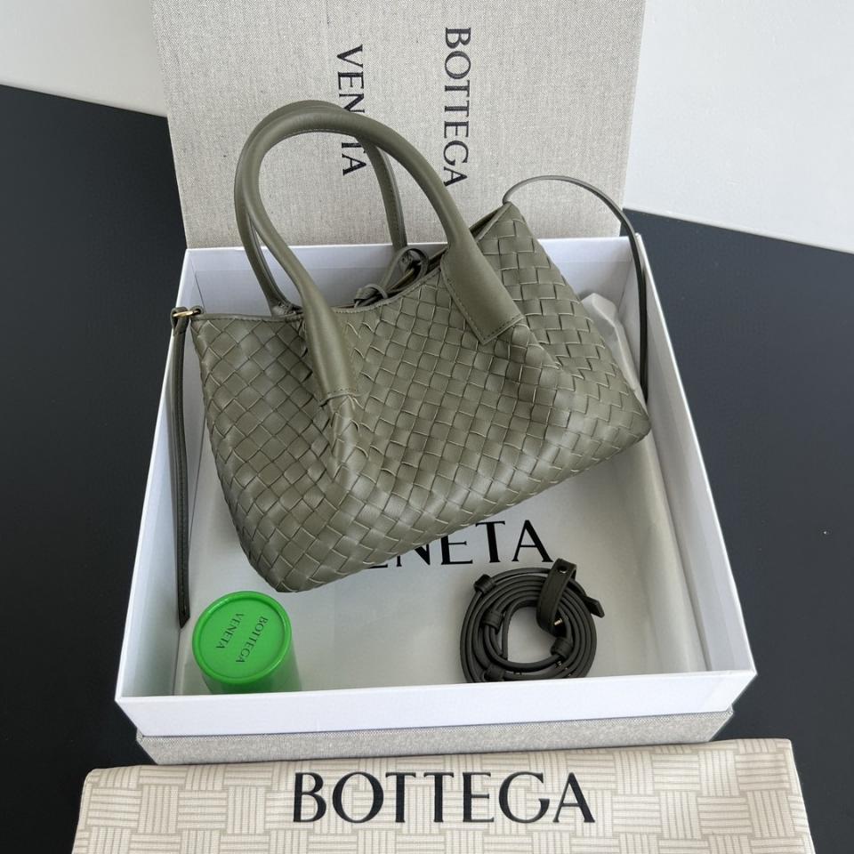 Bottega Veneta  Small Pinacoteca green  819004 15*24*12cm-duoc-ban-tai-Hvip Bags and Accessories