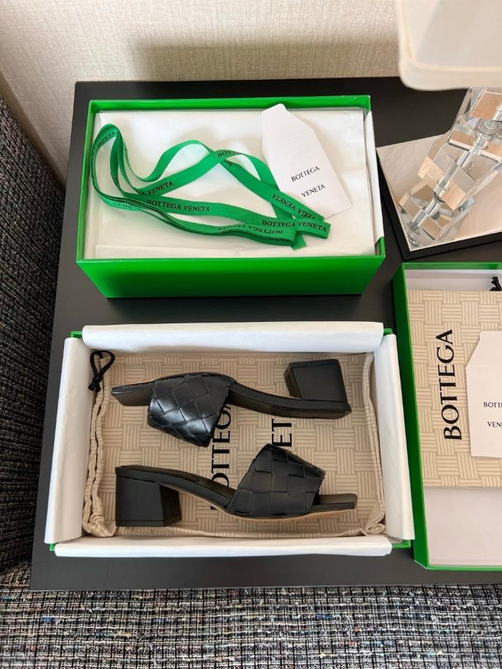 Bottega Veneta Parco Mule black -duoc-ban-tai-Hvip Shoes and Clothes