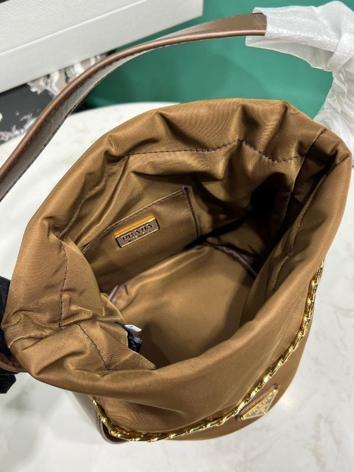 Prada Petit Sac Noir Re-Nylon and nappa leather mini bucket bag 1BE088 brown 14x20x15 cm-duoc-ban-tai-Hvip Bags and Accessories