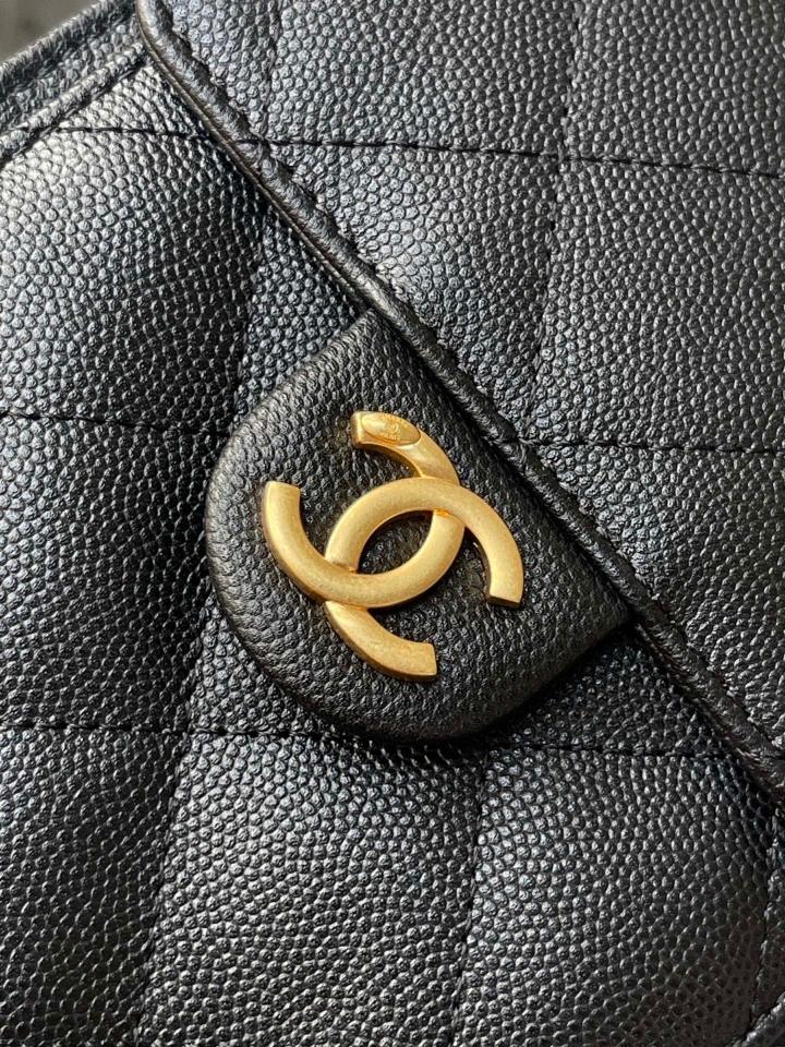 CHANEL 25 Small Handbag grained Calfskin & gold-tone tone Metal,black AS5293 30-26-14cm-duoc-ban-tai-Hvip Bags and Accessories