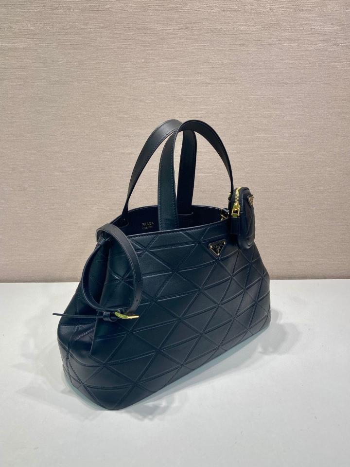 Prada Large Quilted Leather Tote Bag Black 1BG547 38x25x17.5cm-duoc-ban-tai-Hvip Bags and Accessories