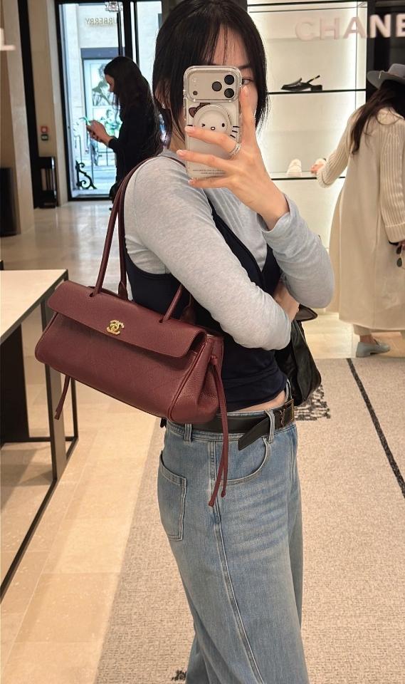 Chanel Small Shopping Bag   Grained Calfskin & Gold-Tone Metal burgundy 15*30.5*11.5cm AS6288-duoc-ban-tai-Hvip Bags and Accessories