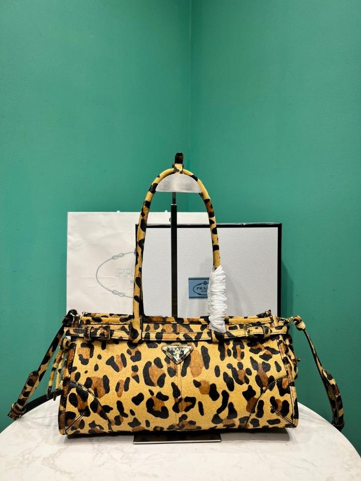 Prada Bonnie medium printed leather handbag1BA426 32x15.5x12cm-duoc-ban-tai-Hvip Bags and Accessories