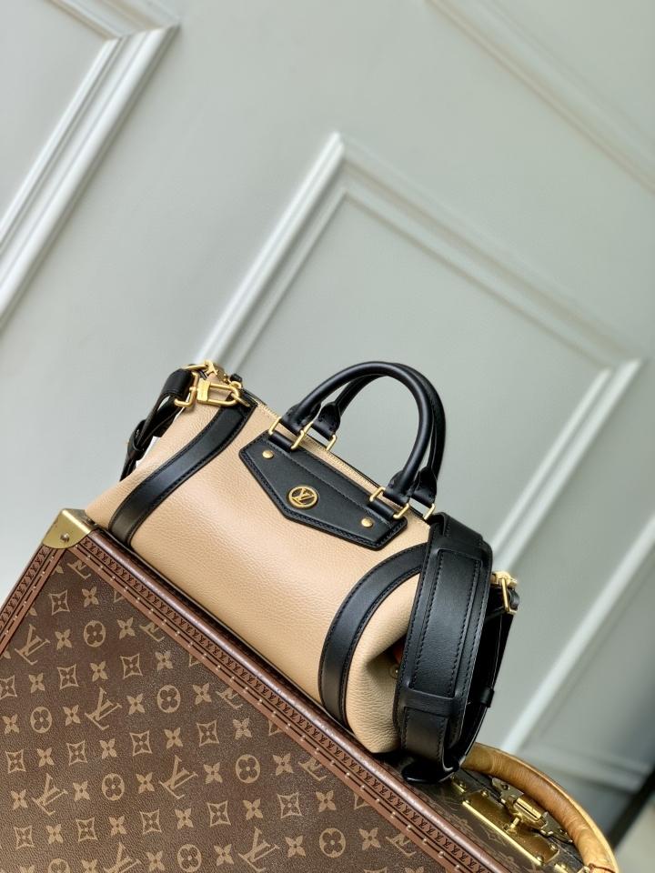 Louis Vuitton M14514
Túi LV Biker PM 12 x 12 x 30cm (1)-duoc-ban-tai-Hvip Bags and Accessories