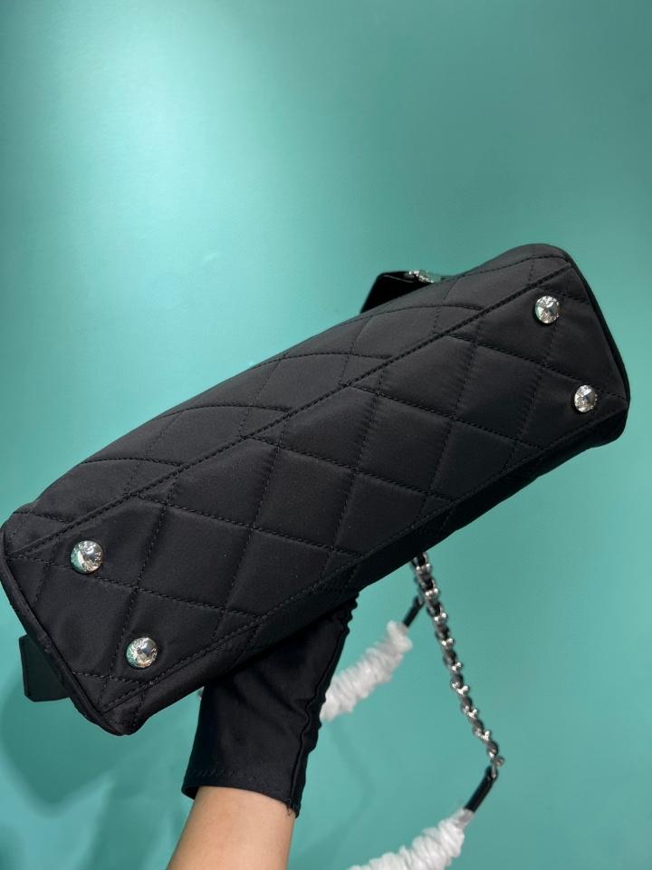 Prada canvas black bag 1BD641 30x21x11cm-duoc-ban-tai-Hvip Bags and Accessories