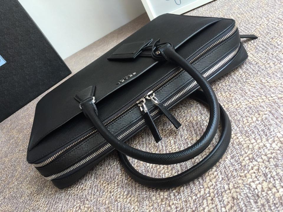Prada Saffiano Leather briefs bag black 2VE366B 36x28cm-duoc-ban-tai-Hvip Bags and Accessories