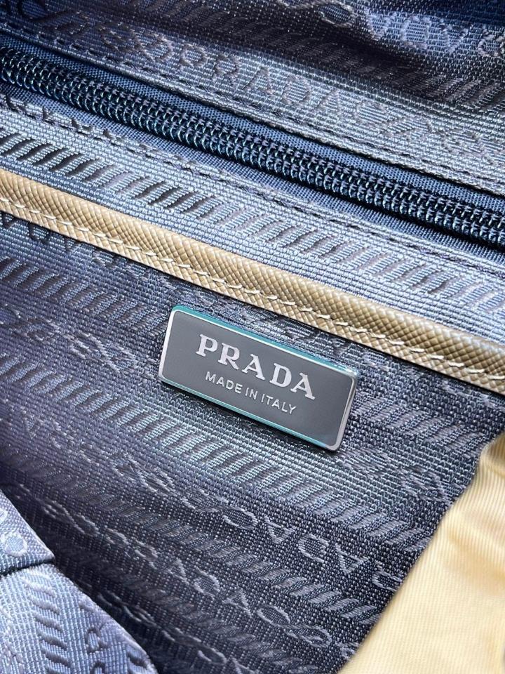 Prada Re-Nylon backpack caramel 1BZ039 25x36x16cm-duoc-ban-tai-Hvip Bags and Accessories