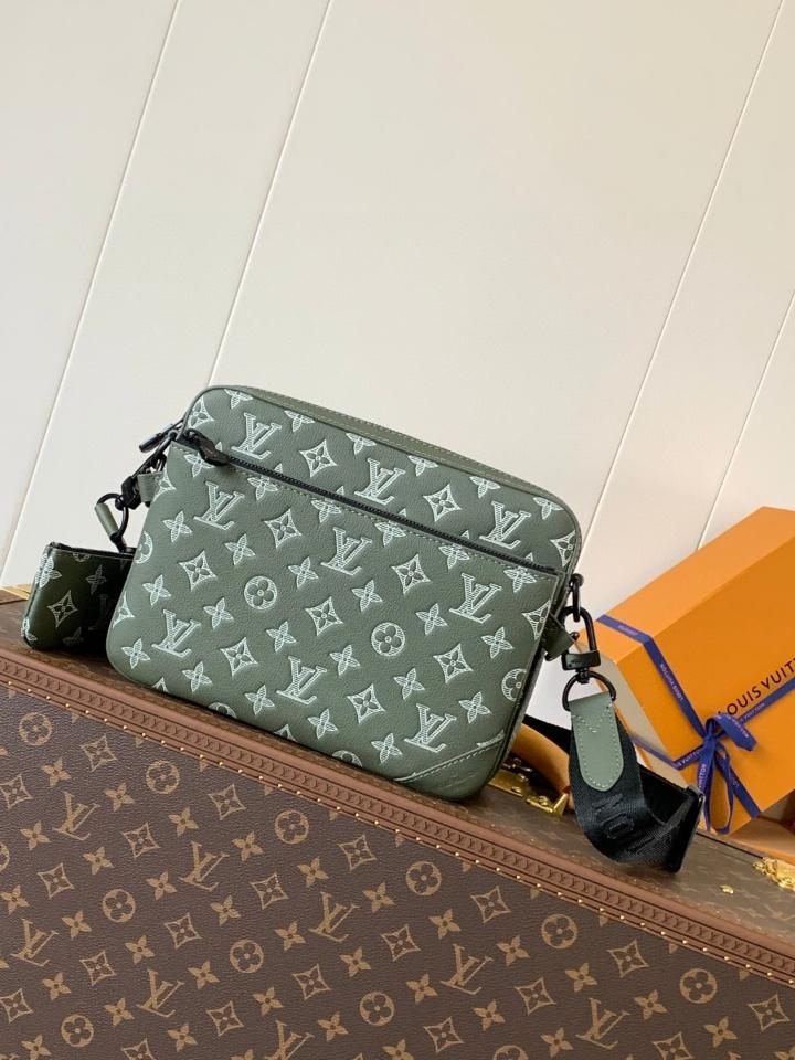 Louis Vuitton M12490
Trio Messenger 25.0×18.5×7.0cm-duoc-ban-tai-Hvip Bags and Accessories