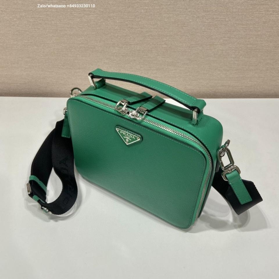 Prada Medium Prada Brique Saffiano leather bag 2VH069 green 22x16x6cm -duoc-ban-tai-Hvip Bags and Accessories
