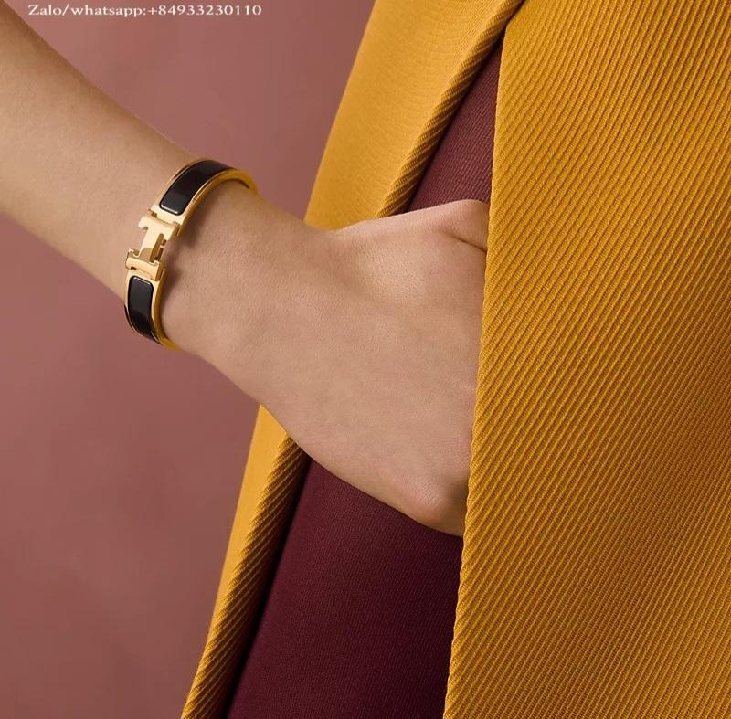 HERMÈS Clic H bracelet H700001F Noir GHW -duoc-ban-tai-Hvip Bags and Accessories