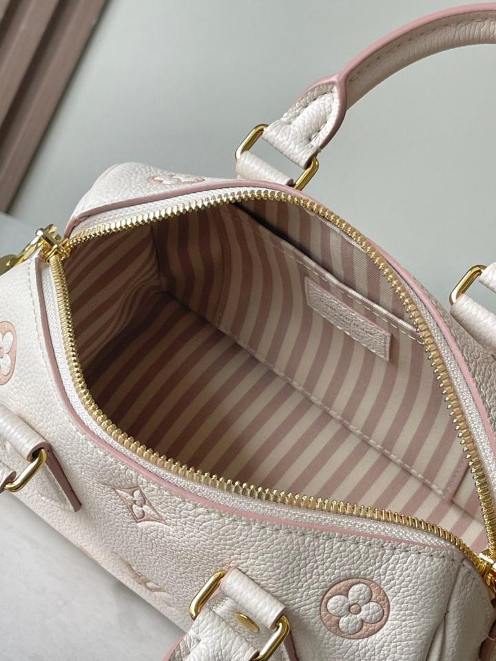 Louis Vuitton M14291
Túi Speedy Bandoulière 20 13.5 x 12 x 20.5cm L1-duoc-ban-tai-Hvip Bags and Accessories