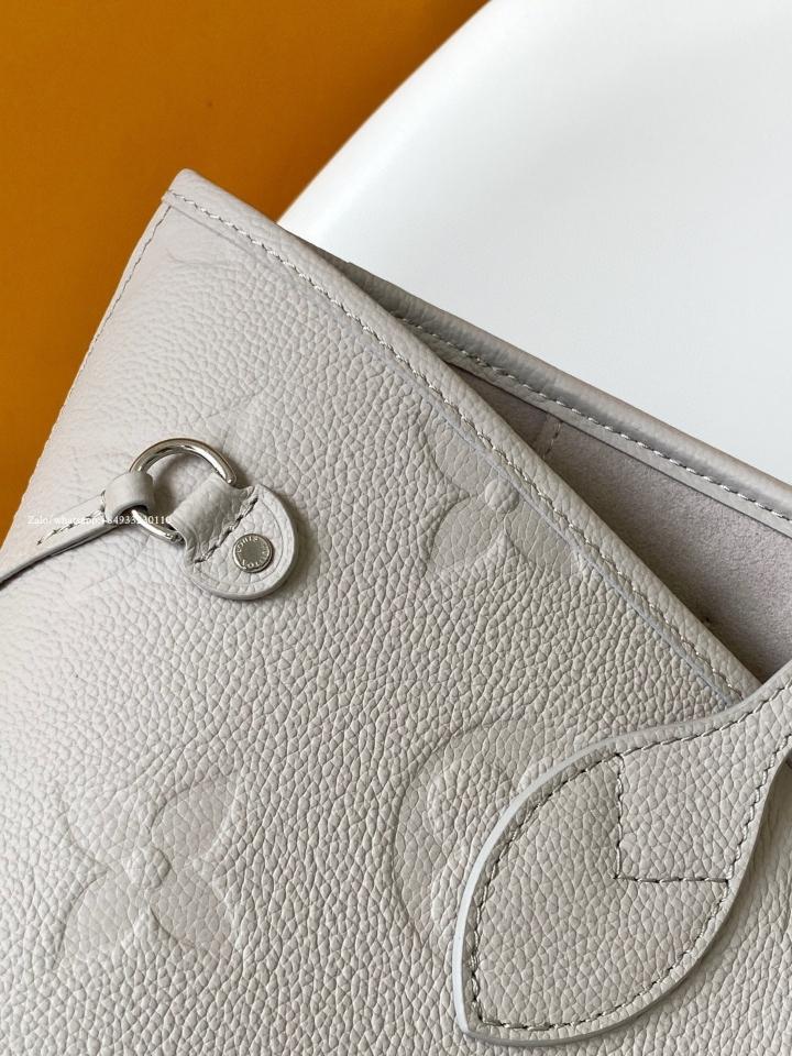 Louis Vuitton M45686
Neverfull MM Tote Bag 31 x 28 x 14cm-duoc-ban-tai-Hvip Bags and Accessories