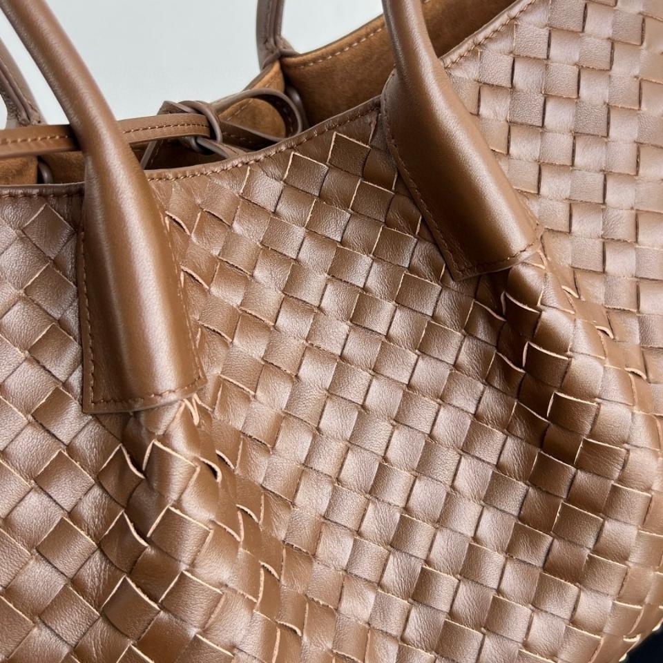 Bottega Veneta Pinacoteca Pinecone 854371 34*20*14cm-duoc-ban-tai-Hvip Bags and Accessories