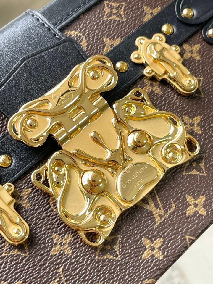 Louis Vuitton M13738
Petite Malle 20*12.5*6CM L1-duoc-ban-tai-Hvip Bags and Accessories