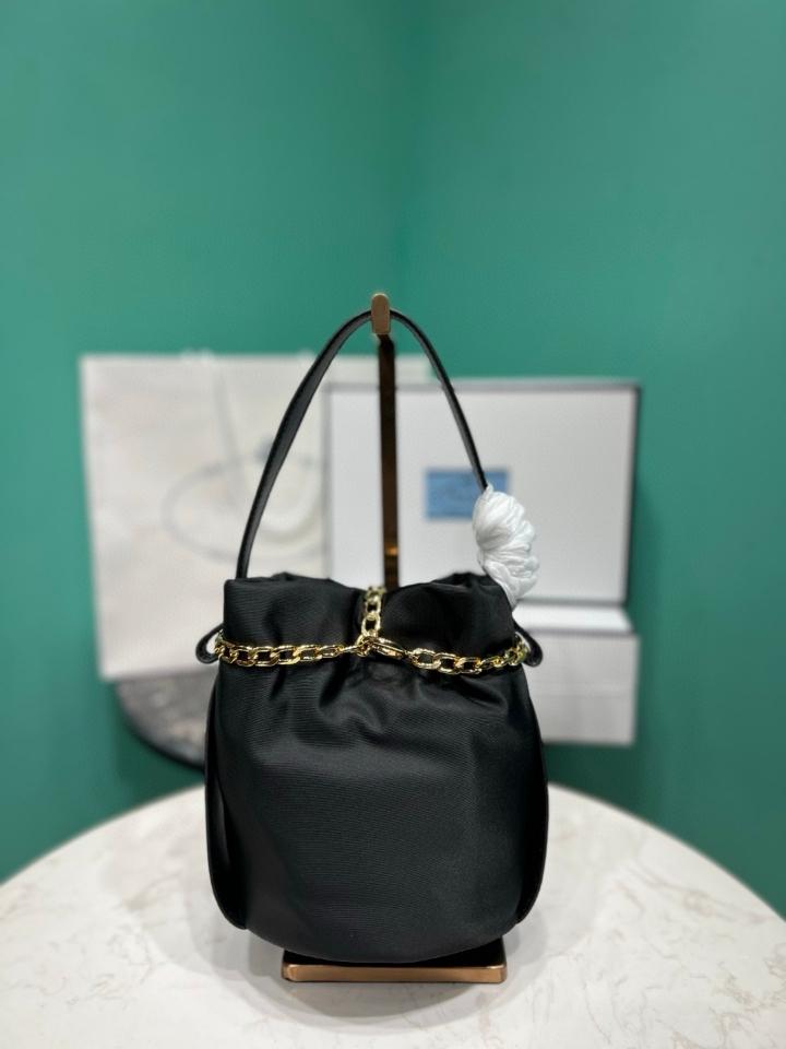 Prada Petit Sac Noir Re-Nylon and nappa leather mini bucket bag 1BE088 black 14x20x15 cm-duoc-ban-tai-Hvip Bags and Accessories