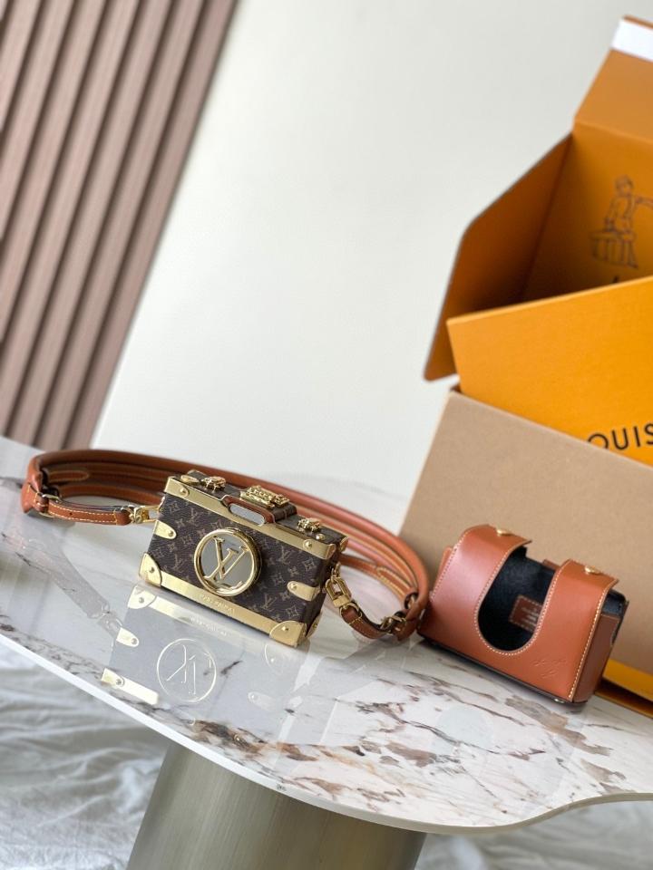 Louis Vuitton M47116
Pic Trunk 14x10x5 L1-duoc-ban-tai-Hvip Bags and Accessories
