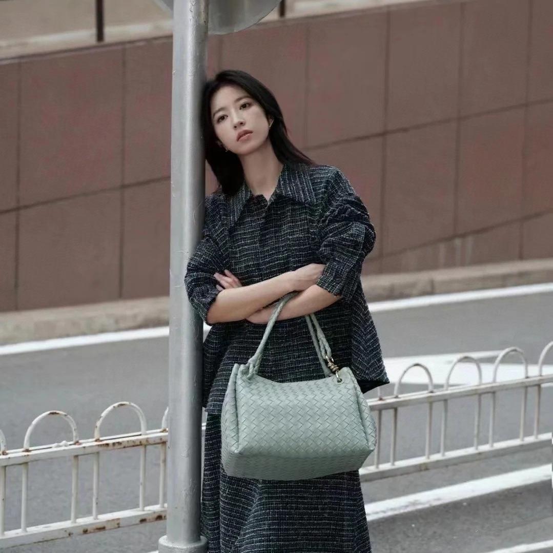 Bottega Veneta Large Parachute emerald green 796571 30X26X20cm-duoc-ban-tai-Hvip Bags and Accessories
