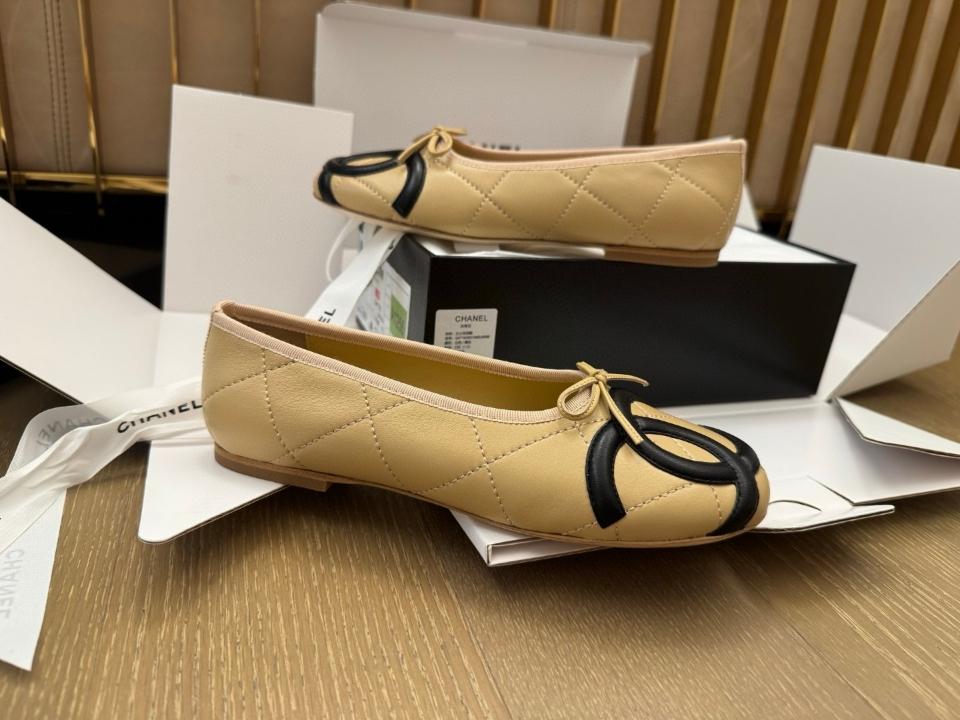 Chanel Ballet flats Lambskin beige and white G47163 -duoc-ban-tai-Hvip Shoes and Clothes