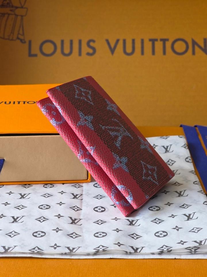 Louis Vuitton M26904
Ví Đựng Thẻ Slim-duoc-ban-tai-Hvip Bags and Accessories