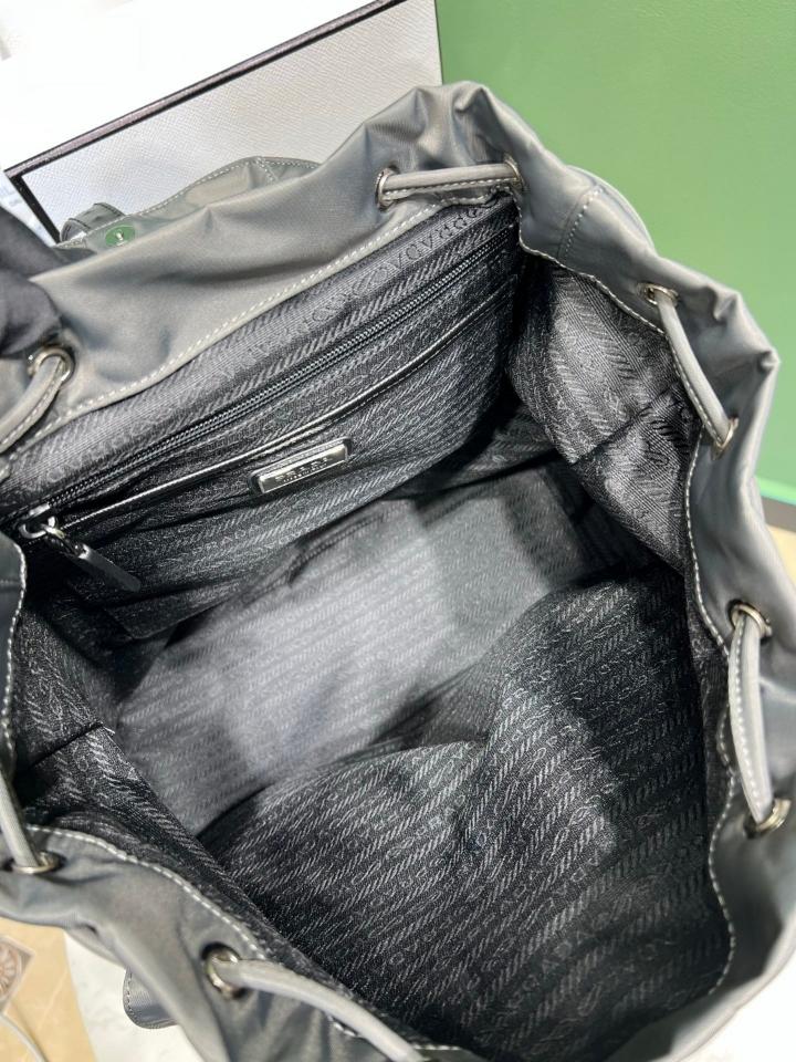 Prada Re-Nylon backpack Mercury Gray 2VZ110 34x39x15cm-duoc-ban-tai-Hvip Bags and Accessories