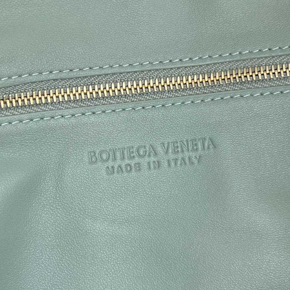 Bottega Veneta Jodie light green 600261 48x40x16cm-duoc-ban-tai-Hvip Bags and Accessories