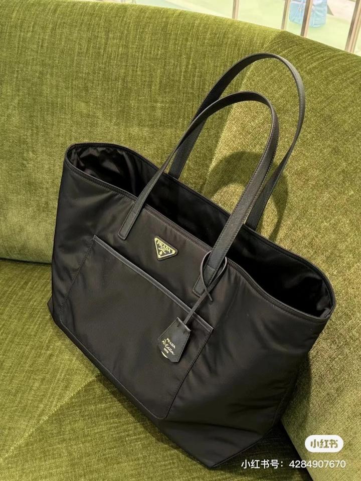 Prada Re-Edition 1978 large Re-Nylon and Saffiano leather tote bag black 43x31x15cm-duoc-ban-tai-Hvip Bags and Accessories