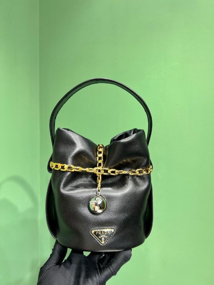 Prada Petit Sac Noir mini nappa leather bucket bag black 1BE088 14x20x15 cm -duoc-ban-tai-Hvip Bags and Accessories