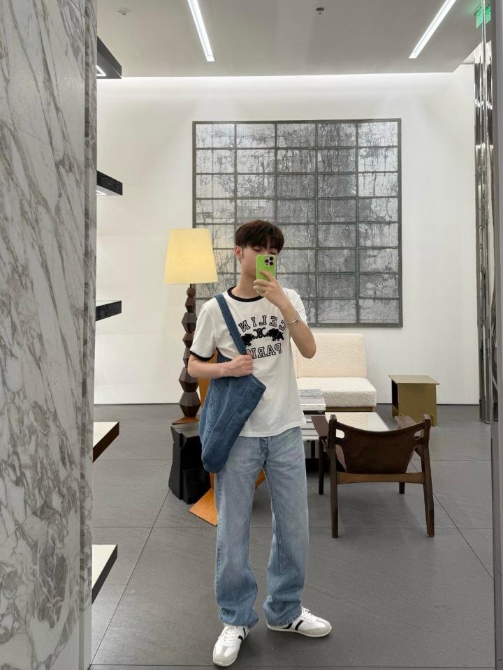 Celine regular t-shirt IN cotton jersey white-duoc-ban-tai-Hvip Shoes and Clothes