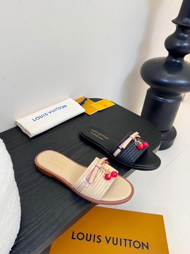 Louis Vuitton 1AHLRN
New
LV x TM Lily Flat Mule beige-duoc-ban-tai-Hvip Shoes and Clothes