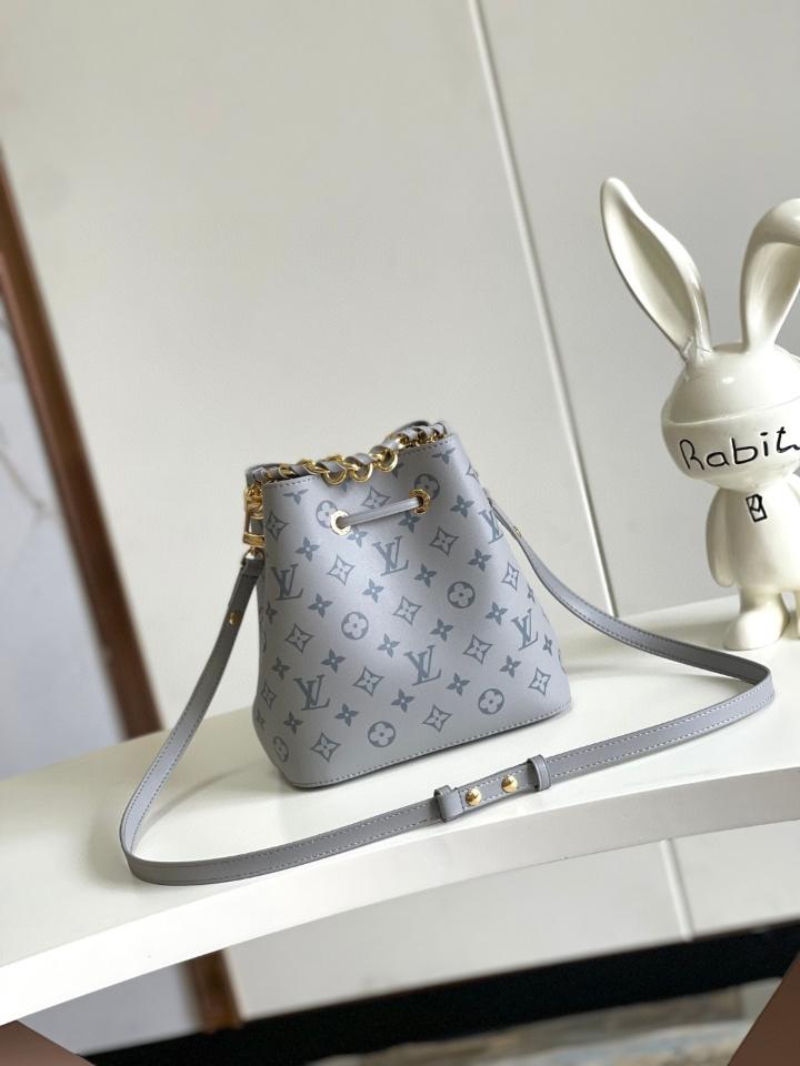 Louis Vuitton M12749
Néonoé BB 20 x 20 x 13cm -duoc-ban-tai-Hvip Bags and Accessories